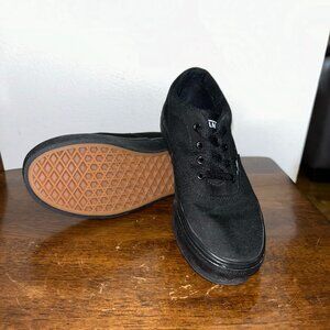 Black Vans Mens Size 4 Woman size 6